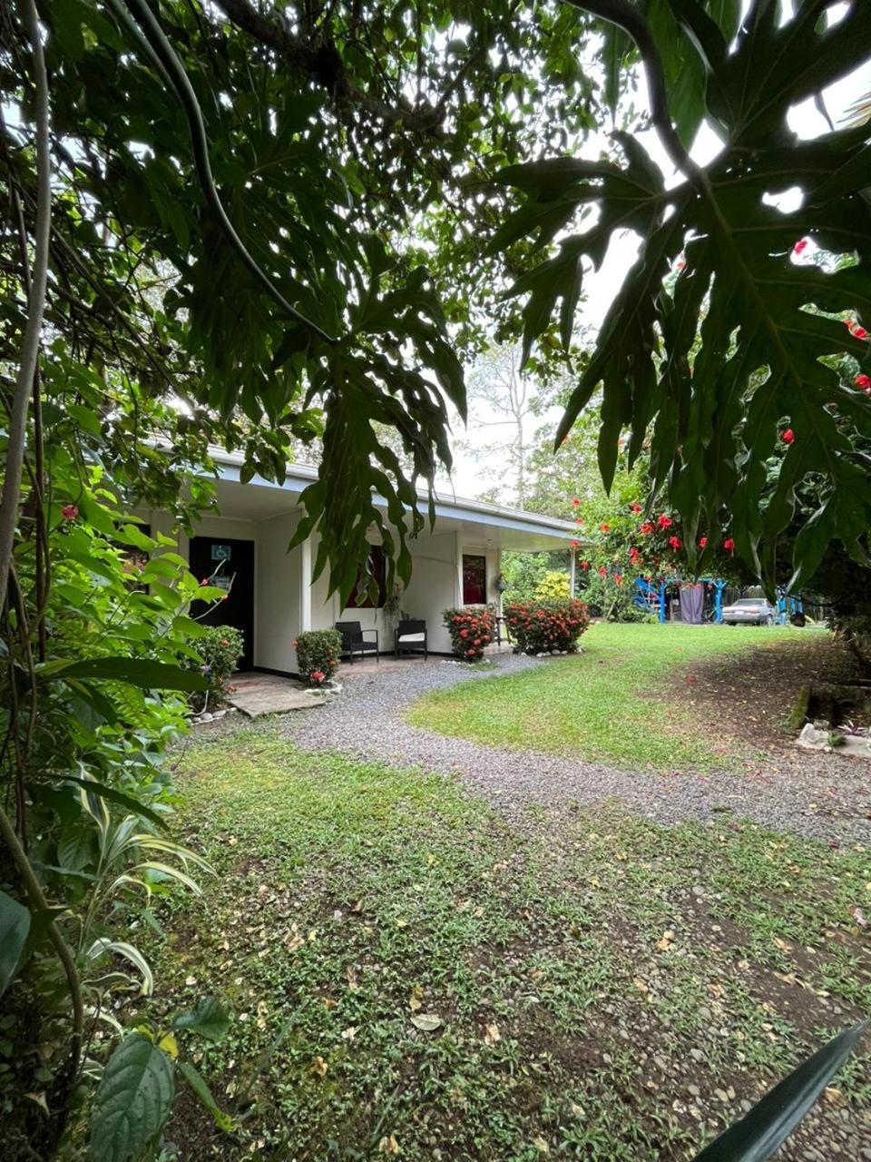 Hotel Casona Tica Linda Sarapiquí Exterior foto